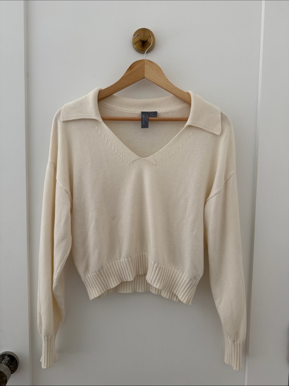 Sweaty Betty Cream Collared V‑Neck Sweater